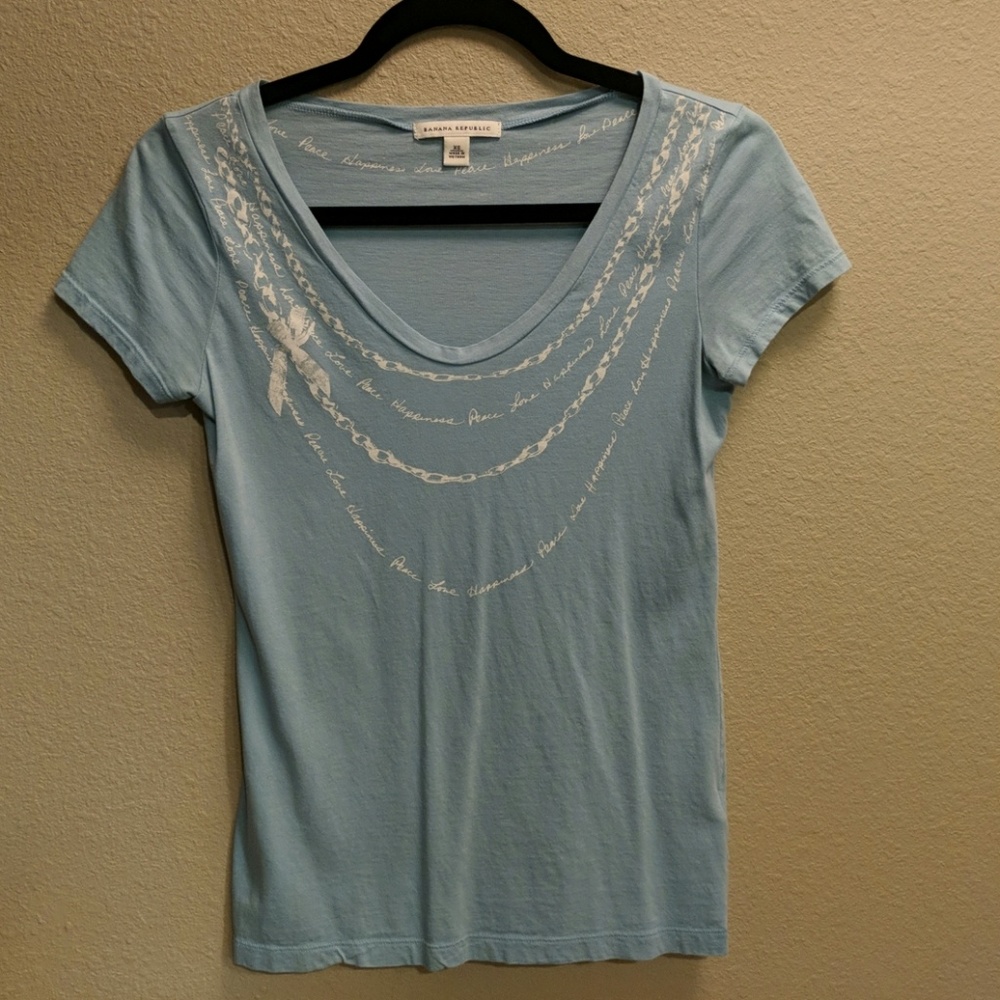 Banana Republic shirt sleeve t-shirt
